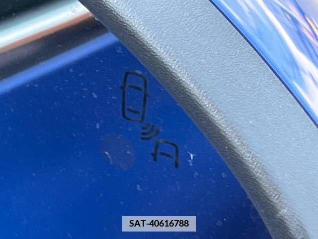 Renault MEGANE 2021-09 336039-5