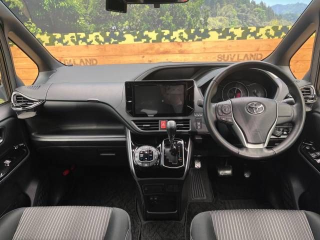 Toyota VOXY 2018-11 186024-1
