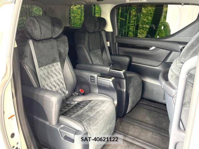 Toyota ALPHARD 2015-08 383471-9