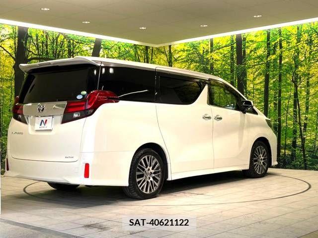 Toyota ALPHARD 2015-08 383471-18