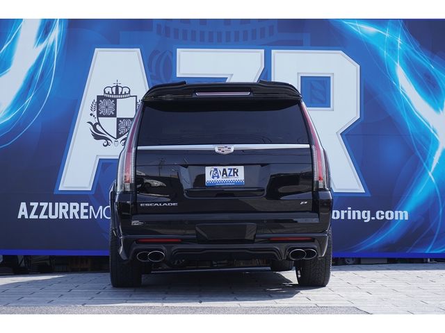 Cadillac ESCALADE 2018-02 2439-8
