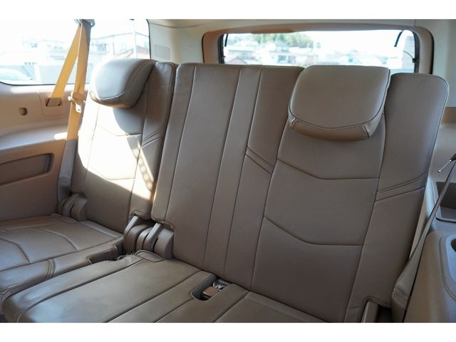 Cadillac ESCALADE 2018-02 2439-15