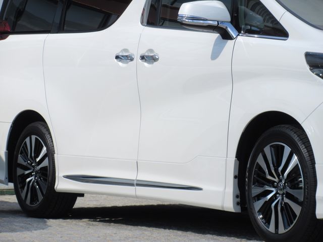 Toyota ALPHARD 2022-12 23528-6