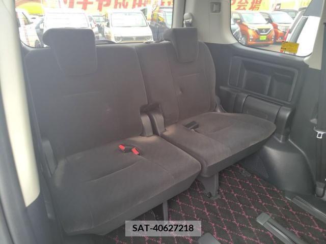 Toyota VOXY 2013-07 321377-22