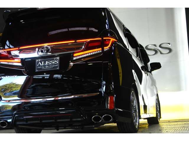 Toyota VELLFIRE 2016-11 185901-13