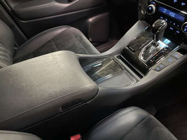 Toyota VELLFIRE 2016-11 185901-19