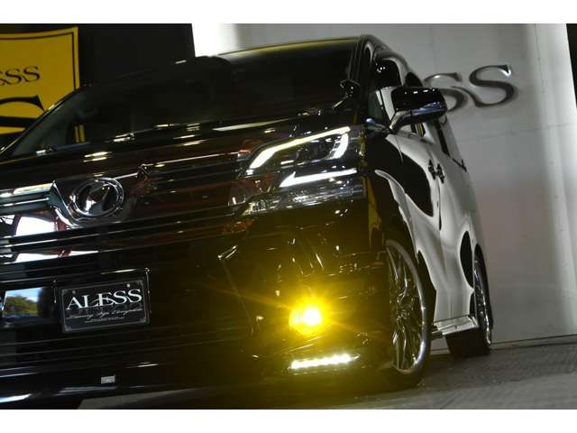 Toyota VELLFIRE 2016-11 185901-12