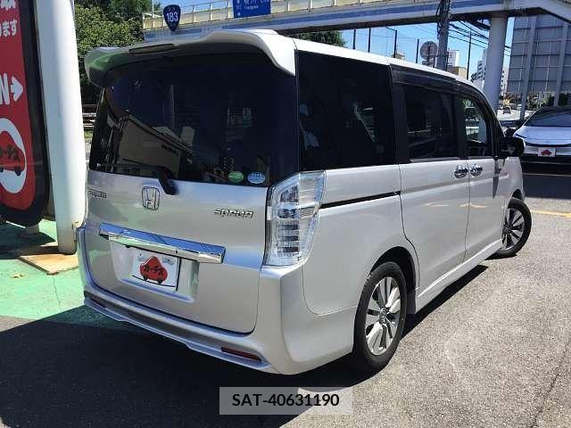 Honda e 2013-06 327368-2