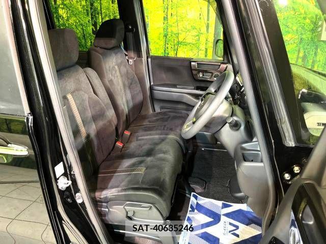 Honda N BOX CUSTOM 2018-03 306961-8