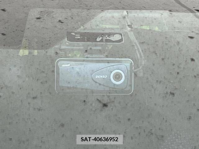 Toyota PRIUS 2019-07 342047-5
