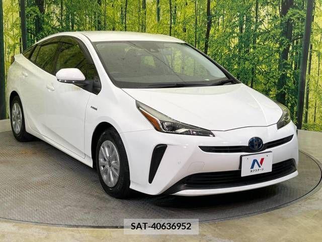 Toyota PRIUS 2019-07 342047-16