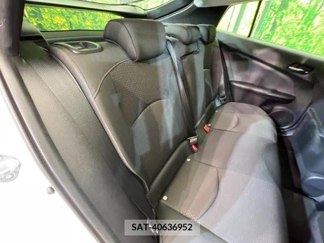 Toyota PRIUS 2019-07 342047-9