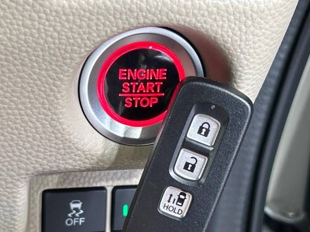 Honda N BOX 2018-11 183334-7