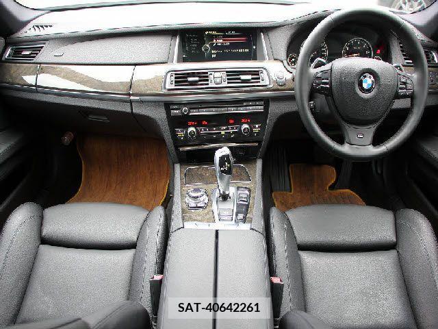 Bmw 7 SERIES 2013-07 372292-1