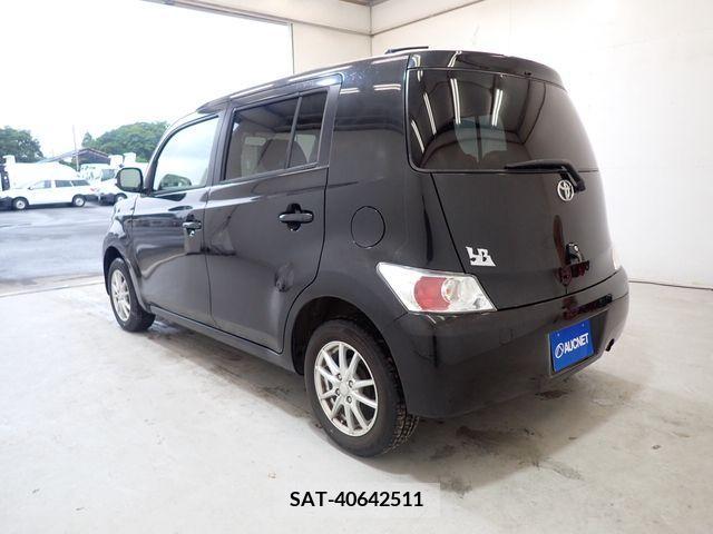 Toyota BB 2011-11 293062-2