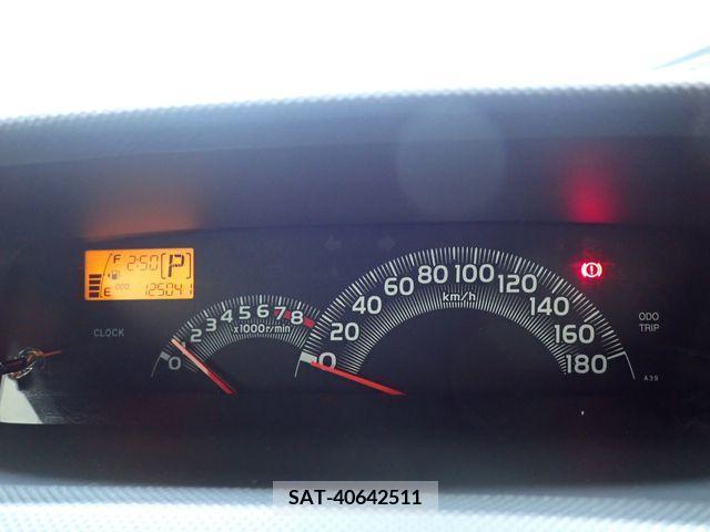 Toyota BB 2011-11 293062-10