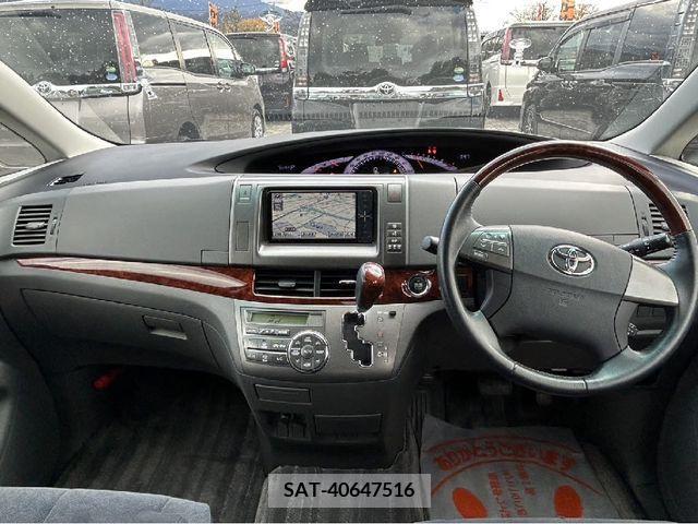 Toyota ESTIMA 2010-08 208111-3