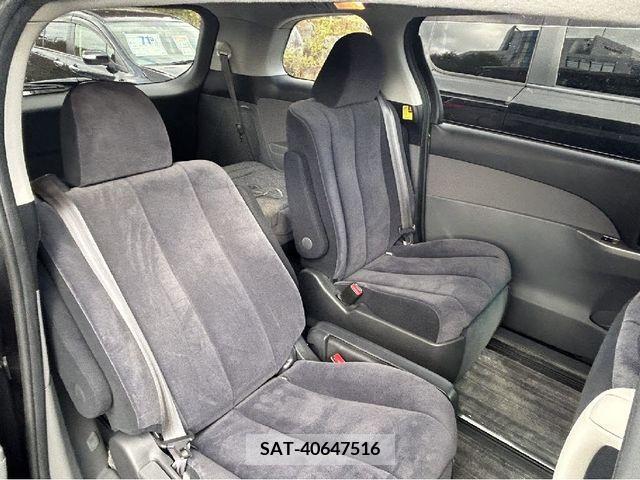 Toyota ESTIMA 2010-08 208111-6