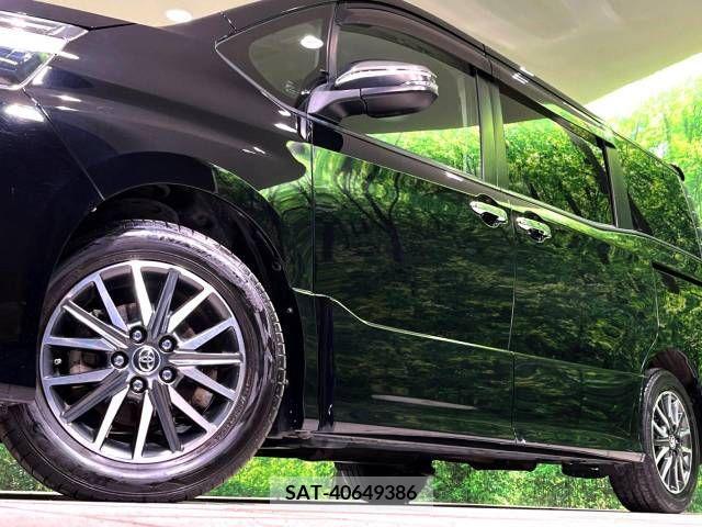 Toyota VOXY 2016-10 289089-10