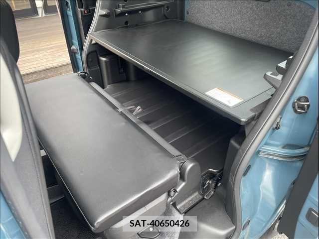 Suzuki SPACIA 2022-08 368576-17
