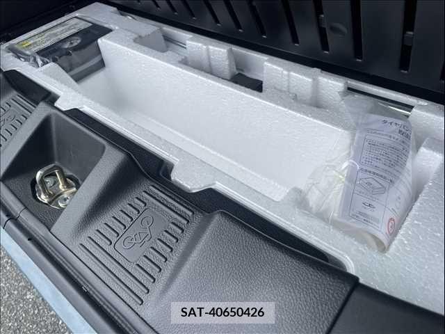 Suzuki SPACIA 2022-08 368576-14