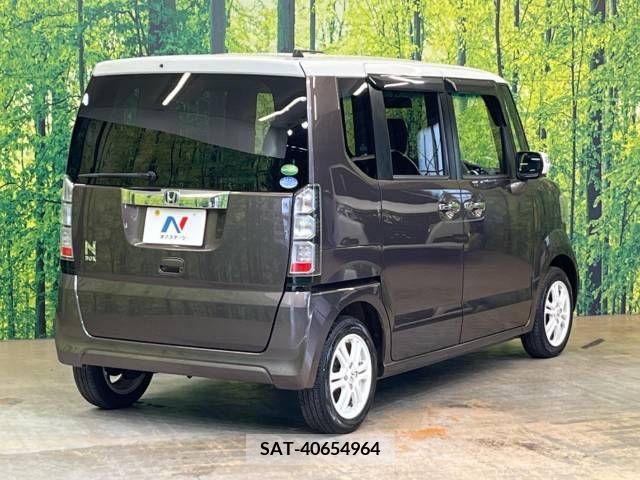 Honda N BOX 2014-02 278472-17