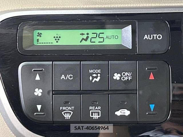 Honda N BOX 2014-02 278472-3