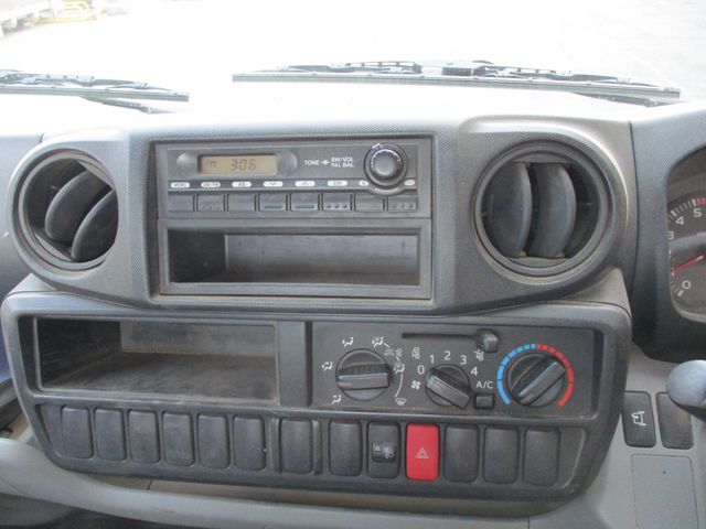 Toyota DYNA TRUCK 2012-03 3050-10