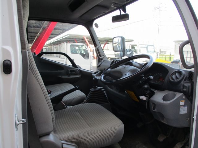 Toyota DYNA TRUCK 2012-03 3050-9