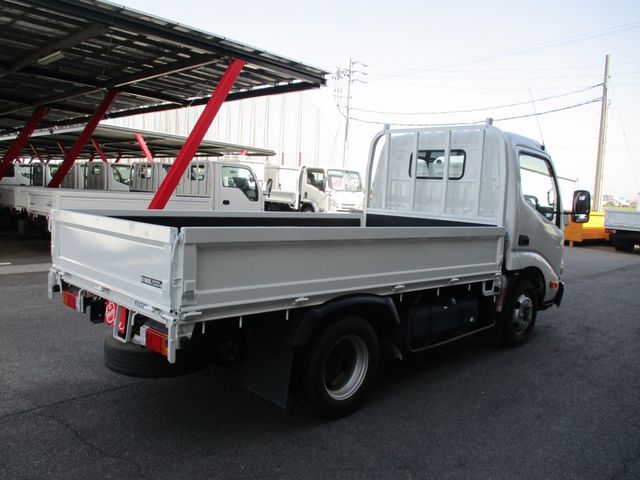 Toyota DYNA TRUCK 2012-03 3050-1