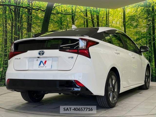Toyota PRIUS 2020-09 366494-17
