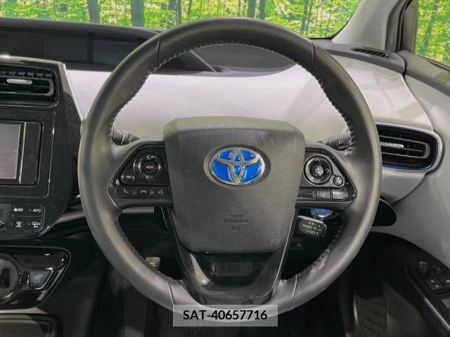 Toyota PRIUS 2020-09 366494-11