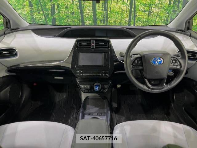Toyota PRIUS 2020-09 366494-1