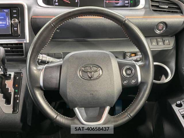 Toyota SIENTA 2017-03 368159-12