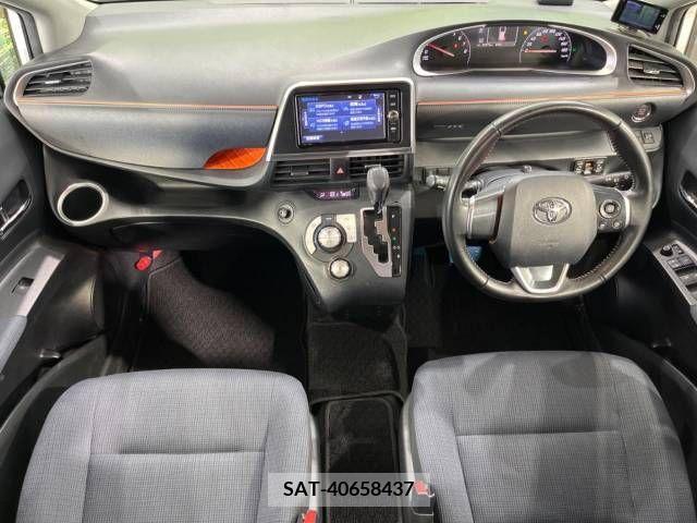 Toyota SIENTA 2017-03 368159-1
