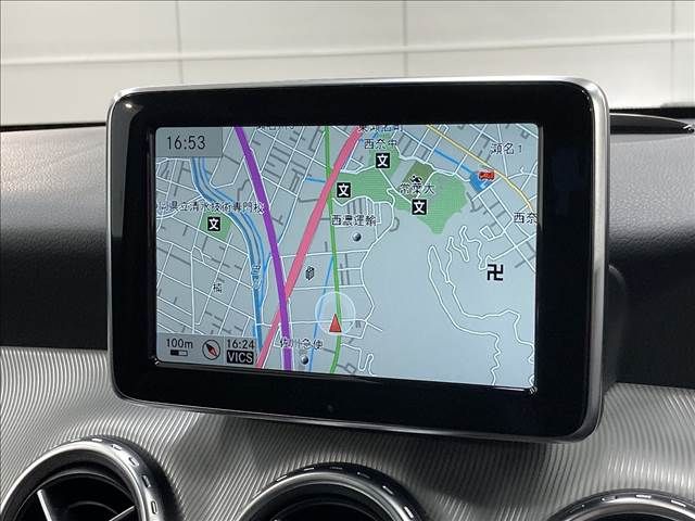 Mercedes Benz GLA-CLASS 2014-09 11512-3