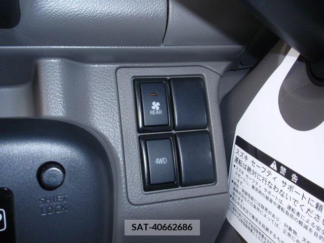 Suzuki EVERY 2023-09 297506-10