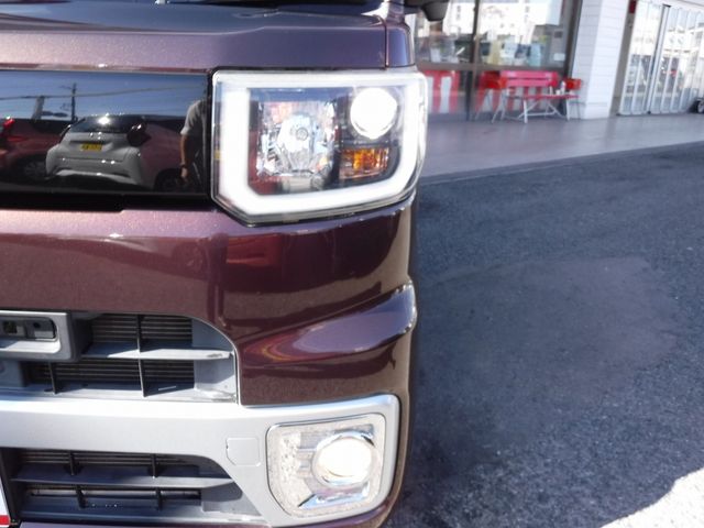 Daihatsu WAKE 2015-01 17579-5