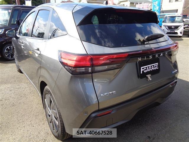 Nissan NOTE 2022-03 247432-4