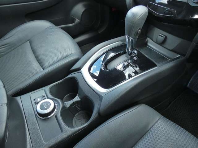 Nissan X-TRAIL 2020-01 191773-15
