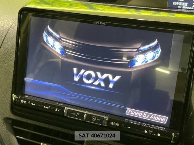 Toyota VOXY 2017-05 289245-3