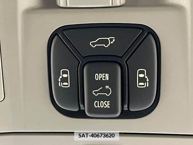 Toyota VELLFIRE 2013-08 348408-6