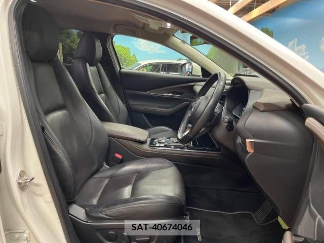 Mazda CX-30 2021-03 220167-8