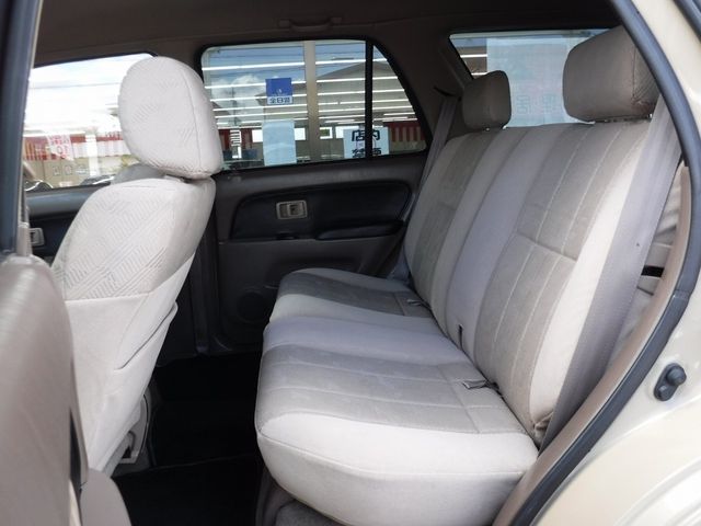 Toyota HILUX SURF 2001-02 24067-11