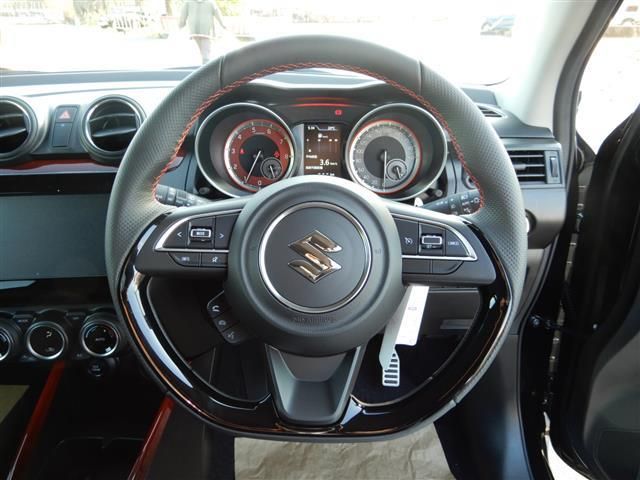 Suzuki SWIFT 2022-03 2443-8