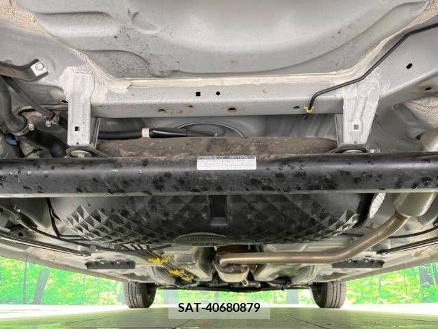 Toyota TANK 2019-06 369218-19