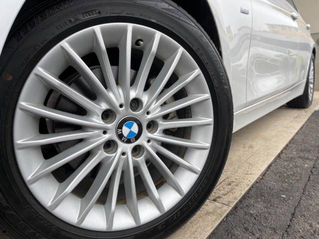 Bmw 3 SERIES 2017-04 192283-14