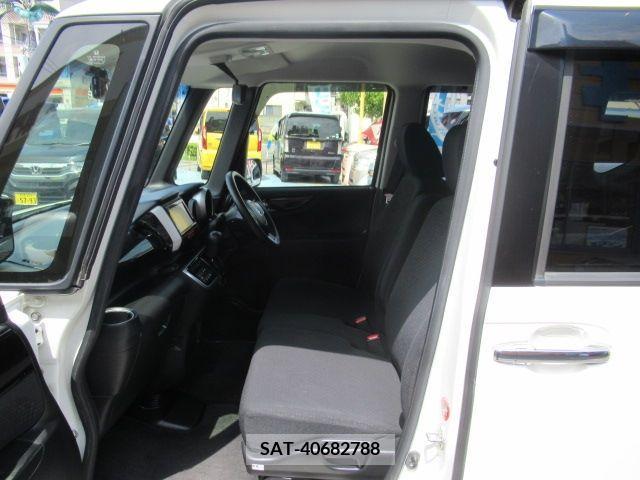Honda N BOX CUSTOM 2015-10 252343-12