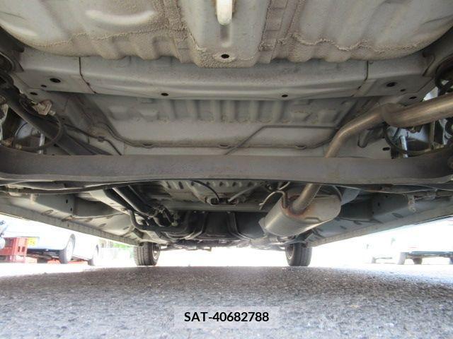 Honda N BOX CUSTOM 2015-10 252343-9