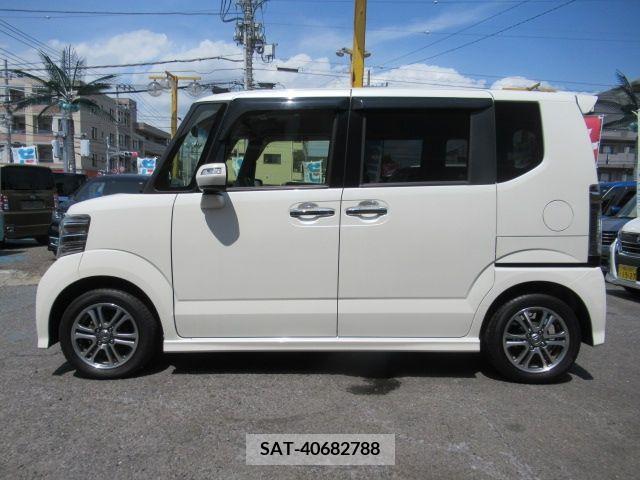 Honda N BOX CUSTOM 2015-10 252343-4